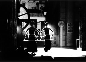 TANZTHEATER Susanne Hajdu - FOTO vergrössern